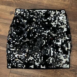Express Sequin Skirt